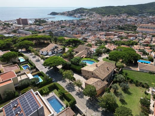 Luxe woning in Sant Pol, Província de Girona