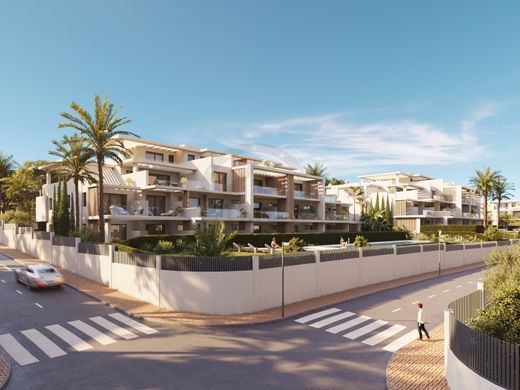Apartment / Etagenwohnung in Estepona, Málaga