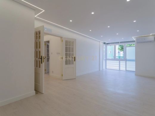 Piso / Apartamento en Amadora, Lisboa