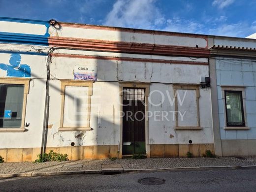 Arsa Faro, Distrito de Faro