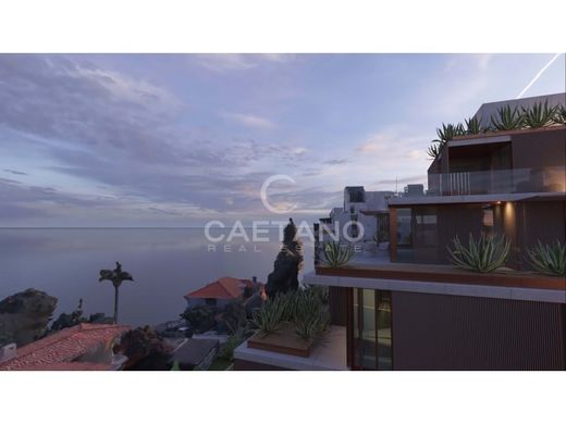 Apartment / Etagenwohnung in Funchal, Madeira