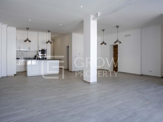 Квартира, Лола, Loulé