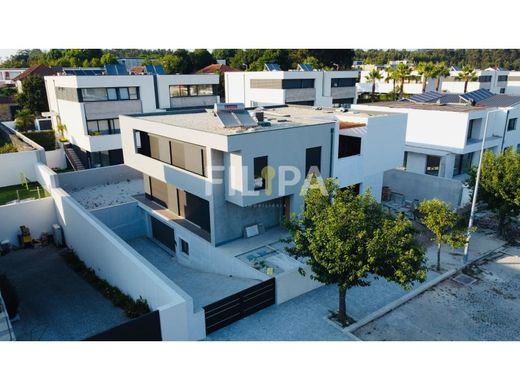 Casa di lusso a Maia, Oporto