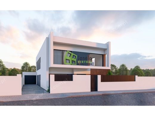 Detached House in Seixal, Distrito de Setúbal