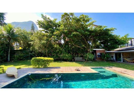 Luxury home in Rio de Janeiro