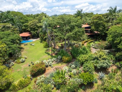 Casa de lujo en Esparza, Provincia de Puntarenas