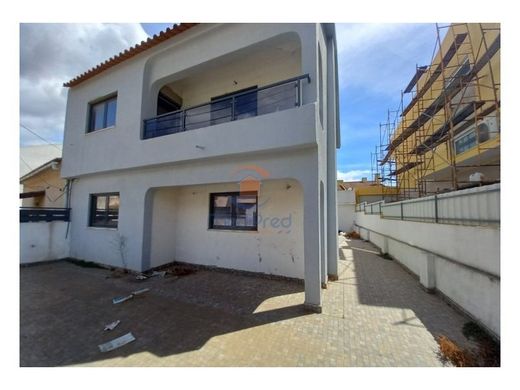 Villa Plurifamiliare a Seixal, Distrito de Setúbal