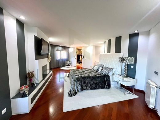 Элитный дом, Vila Nova de Famalicão, Distrito de Braga