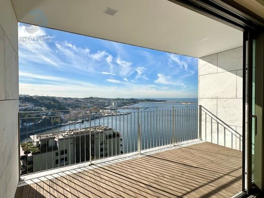 ﺷﻘﺔ ﻓﻲ بورتو, Porto