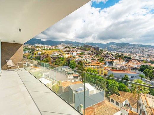 Piso / Apartamento en Funchal, Madeira