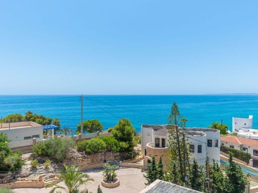 Villa in El Campello, Alicante