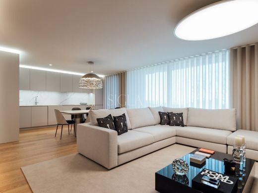 Apartment in Vila Nova de Gaia, Distrito do Porto