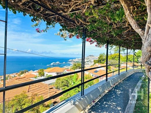 Luxury home in Funchal, Madeira