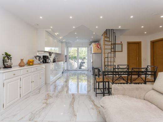 Sesimbra, Distrito de Setúbalのマルチファミリーヴィラ