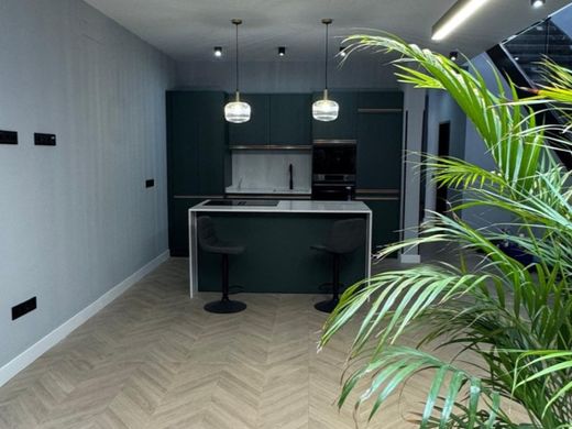 Mehrfamilienhaus in Telde, Provinz Las Palmas