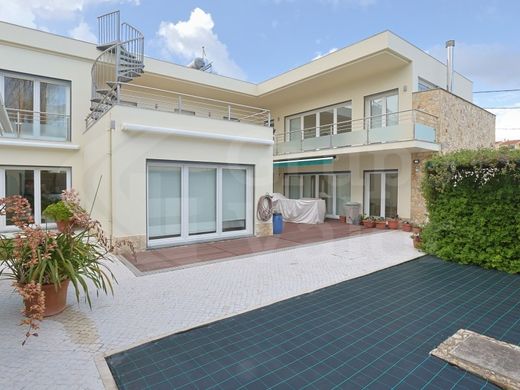 Casa Unifamiliare a Sintra, Lisbona