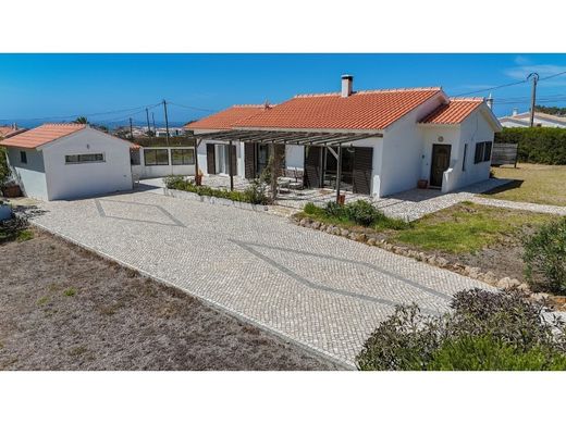 Luxe woning in Aljezur, Distrito de Faro