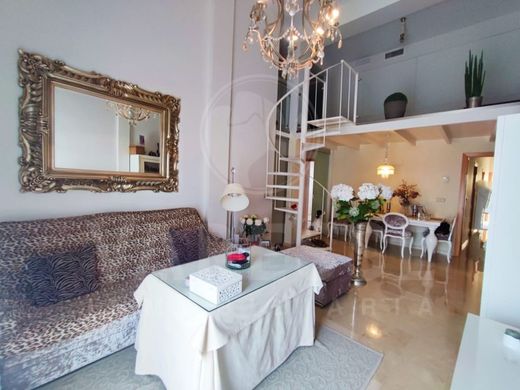 Apartment / Etagenwohnung in Sevilla, Andalusien