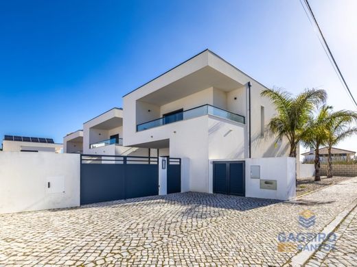 Luxury home in Caldas da Rainha, Distrito de Leiria