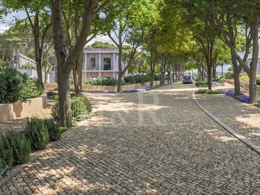 Land in Almada, Distrito de Setúbal