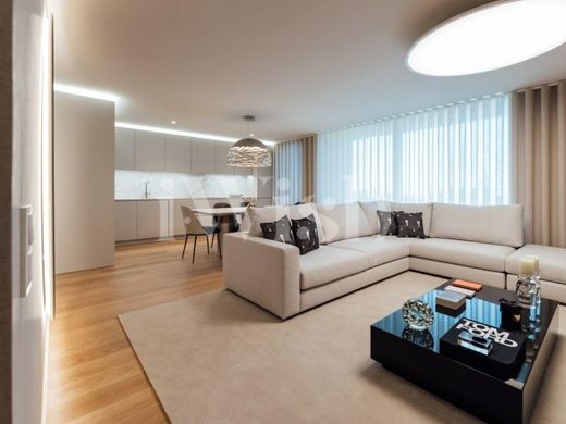 Appartement in Vila Nova de Gaia, Distrito do Porto