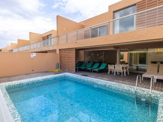 ‏וילה רב-משפחתית ב  Albufeira, Distrito de Faro