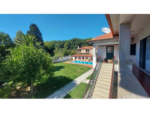 Casa de luxo - Vila Nova de Famalicão, Braga