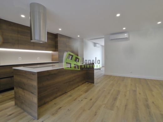 بيت مستقل ﻓﻲ Palmela, Distrito de Setúbal