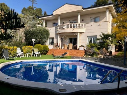 Casa de lujo en Corbera de Llobregat, Provincia de Barcelona