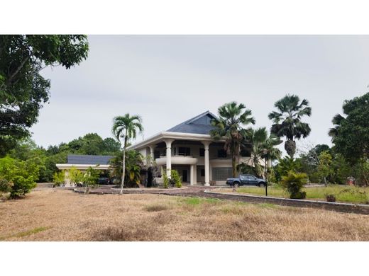 Maison individuelle à Kampong Berakas, Daerah Brunei dan Muara