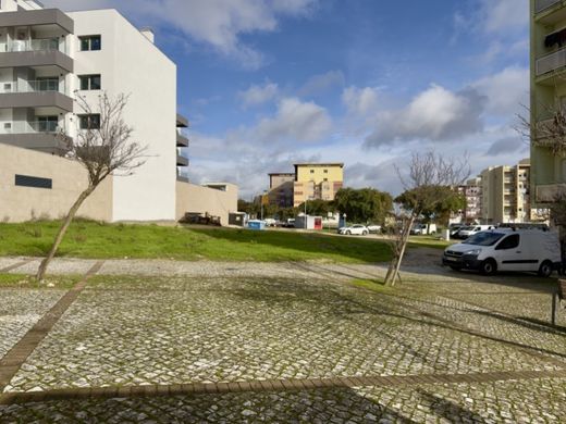 Complexos residenciais - Loures, Lisboa