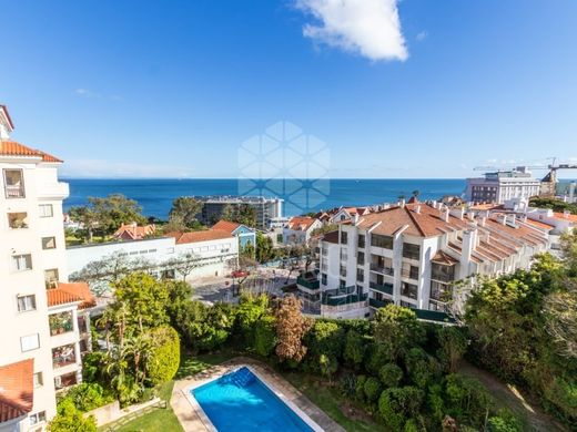 Apartment / Etagenwohnung in Cascais e Estoril, Cascais