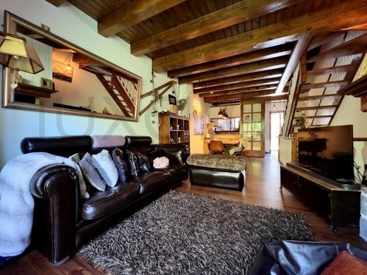 호화 저택 / Vielha, Província de Lleida