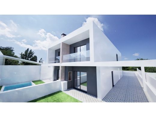 다세대 빌라 / Seixal, Distrito de Setúbal