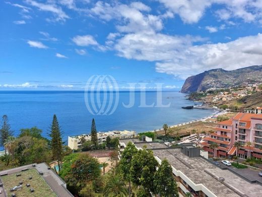 Funchal, Madeiraのアパートメント