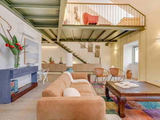 Semidetached House in Oeiras, Lisbon