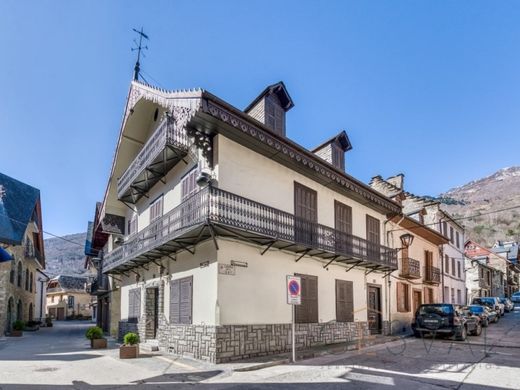 Luxe woning in Bossòst, Província de Lleida