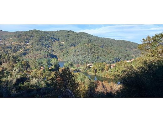 Land in Vieira do Minho, Distrito de Braga