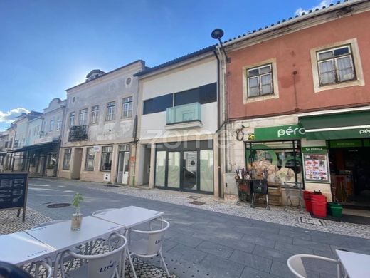 Luxus-Haus in Mealhada, Distrito de Aveiro