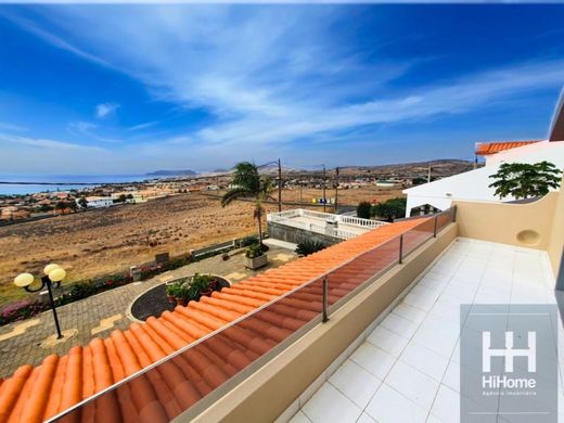 Vila de Porto Santo, Madeiraの高級住宅