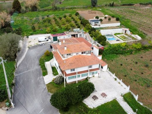Luxury home in Alcobaça, Distrito de Leiria