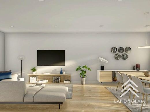 Daire Loures, Distrito de Lisboa