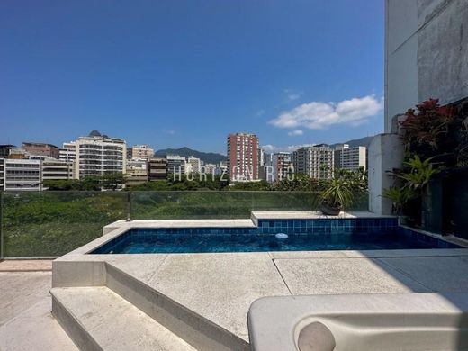 View of Luxury penthouses for rent in Rio de Janeiro - LuxuryEstate.com