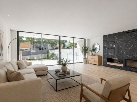 Luxury home in Cascais, Lisbon