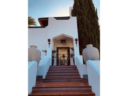 Μονοκατοικία σε Μαρμπέγια, Provincia de Málaga