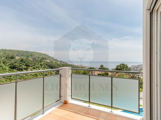 Apartment / Etagenwohnung in Sesimbra, Distrito de Setúbal