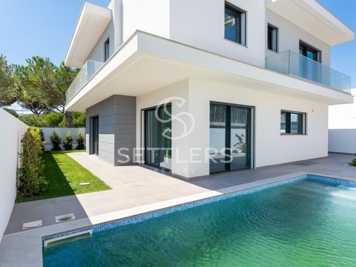 Detached House in Cascais, Lisbon