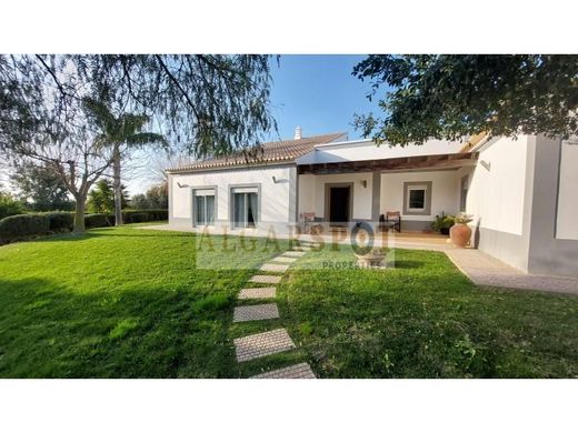 منزل ﻓﻲ Silves, Distrito de Faro