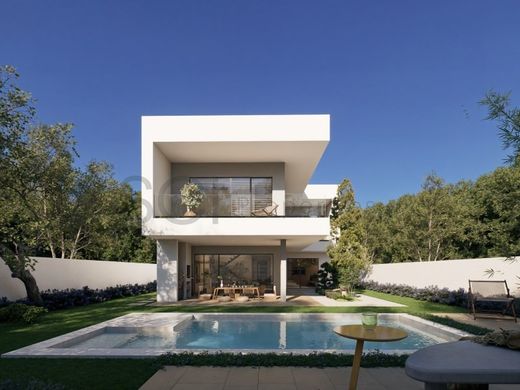 Casa de luxo - Charneca de Caparica, Almada