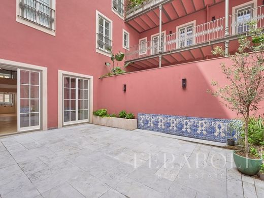 Apartament w Misericórdia, Lisbon